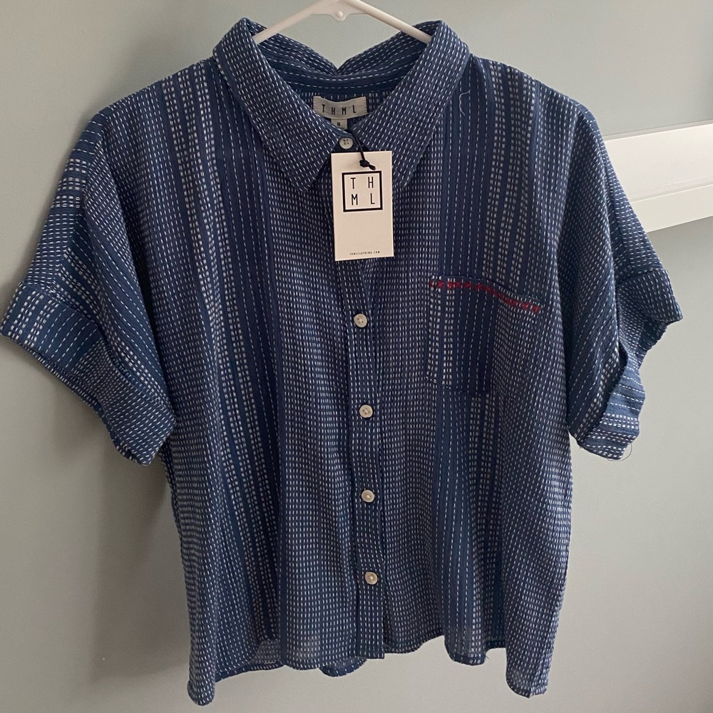 NWT short sleeved button down